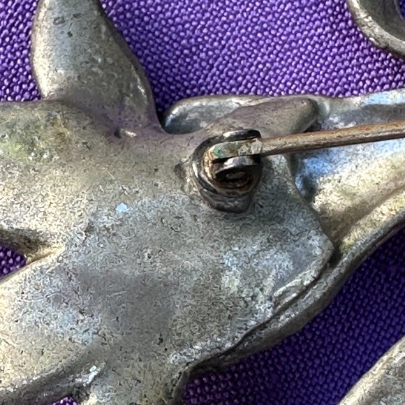 Vintage 1930s  - 1940s Art Deco or Nouveau Large Pave Rhinestone Lily Brooch Pin - Picture 11 of 14